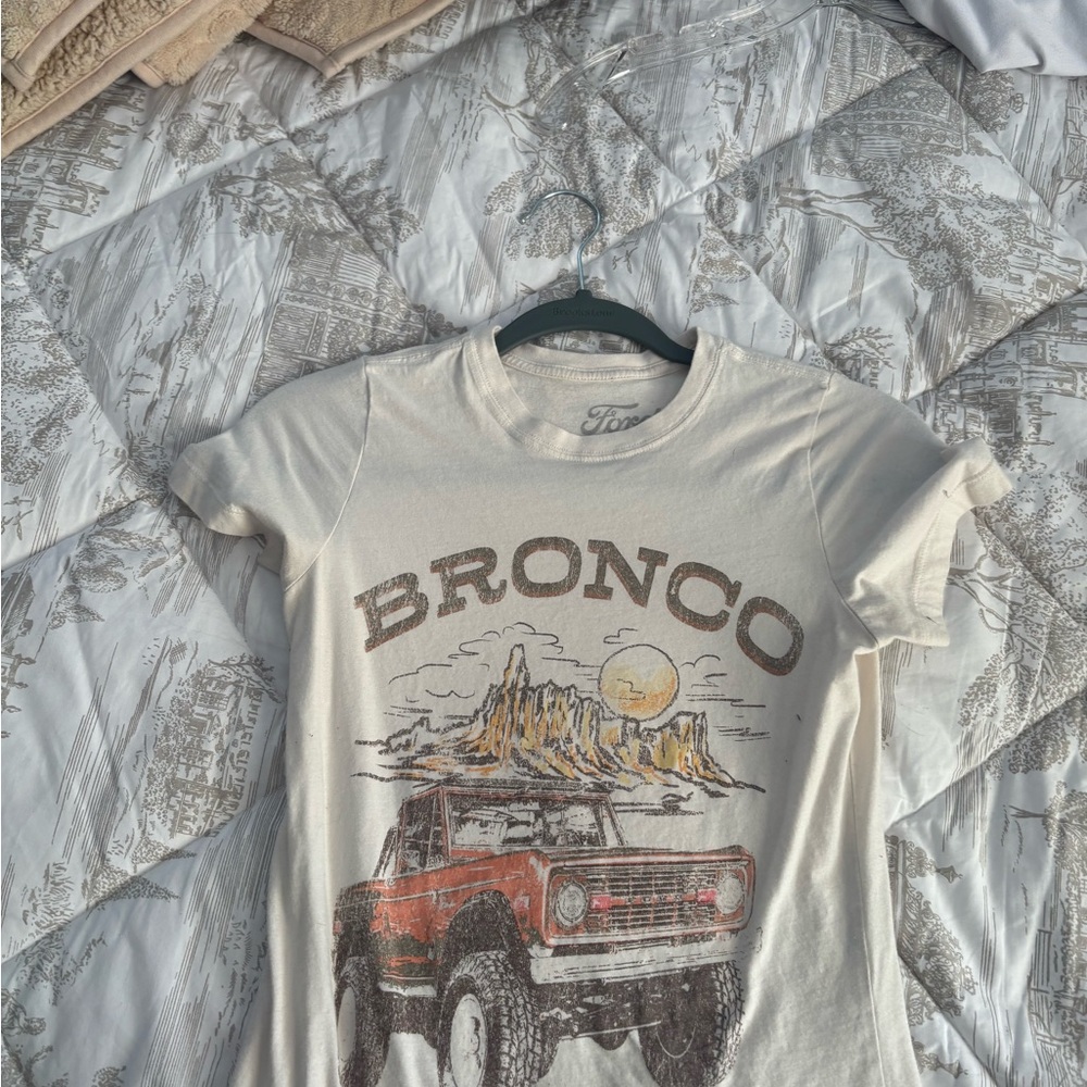 Ford Logo Tee in Cream